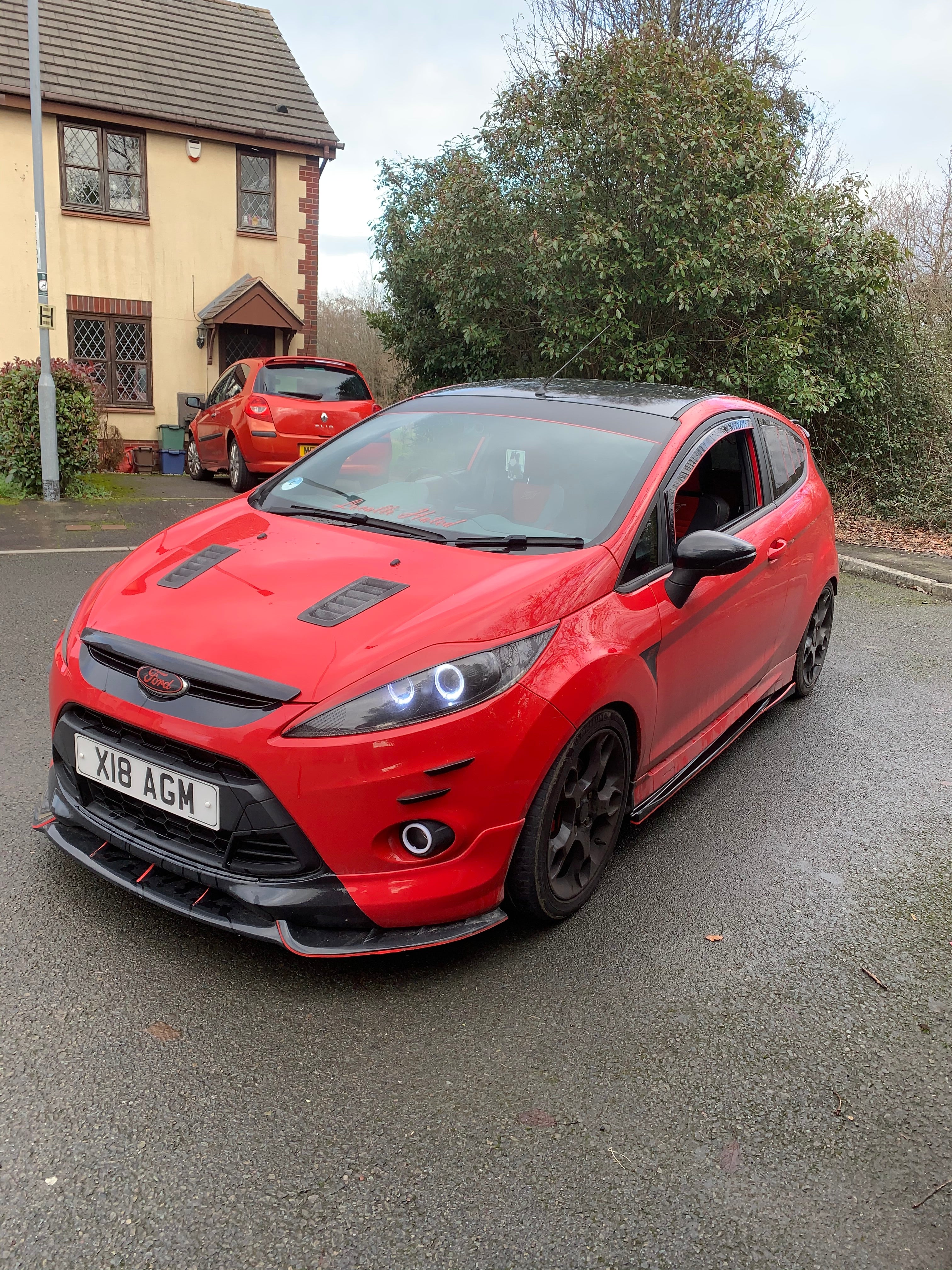 Ford Fiesta MK7 (Pre-Facelift) Front Grill - Image 3
