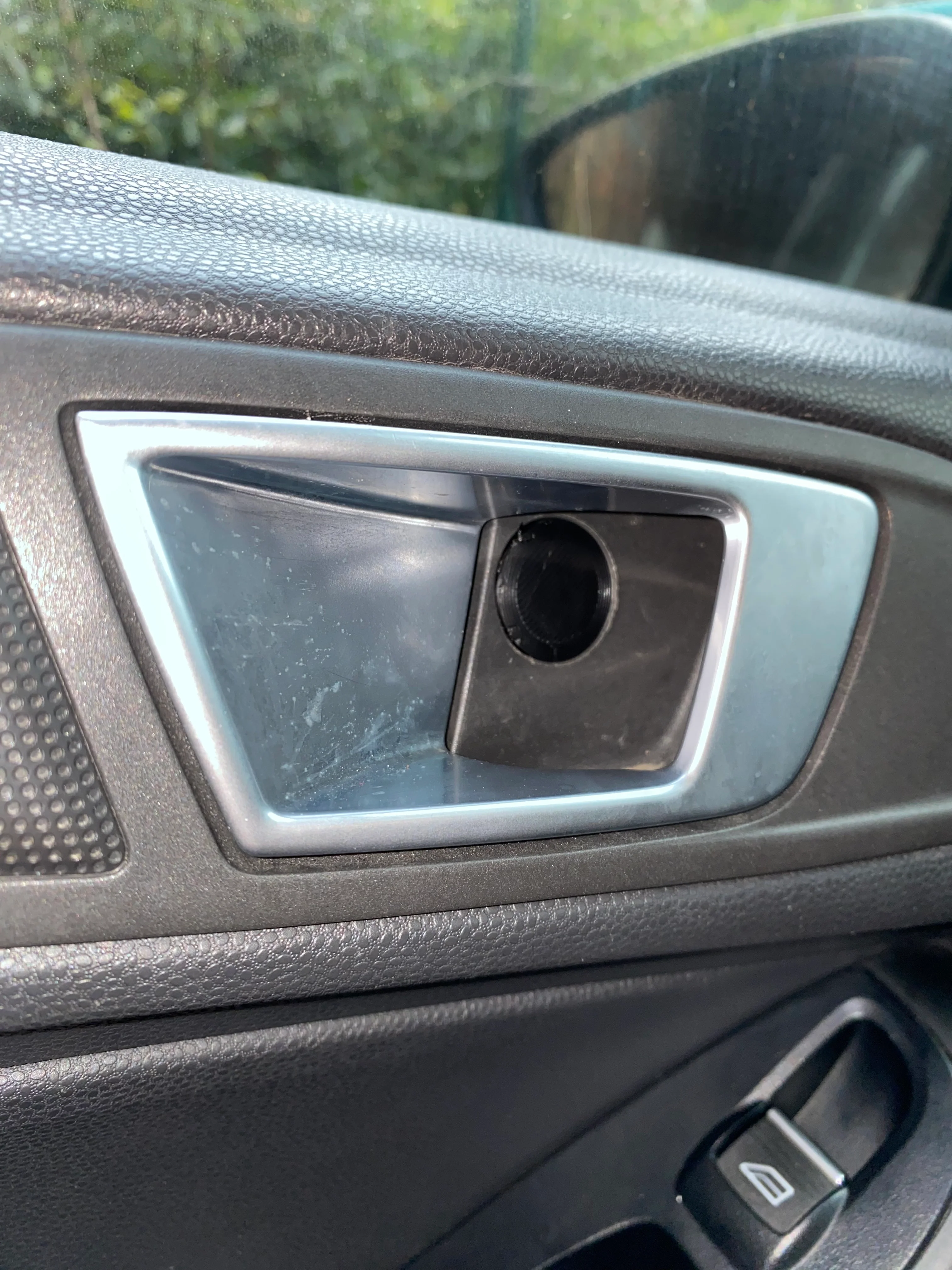 MK7/7.5 Fiesta Door Card Screw Cover - Image 4